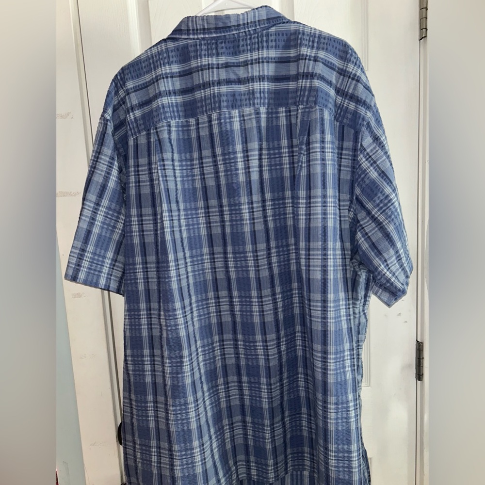 Two Oak Hill Men's Shirts - Picture 4 of 7